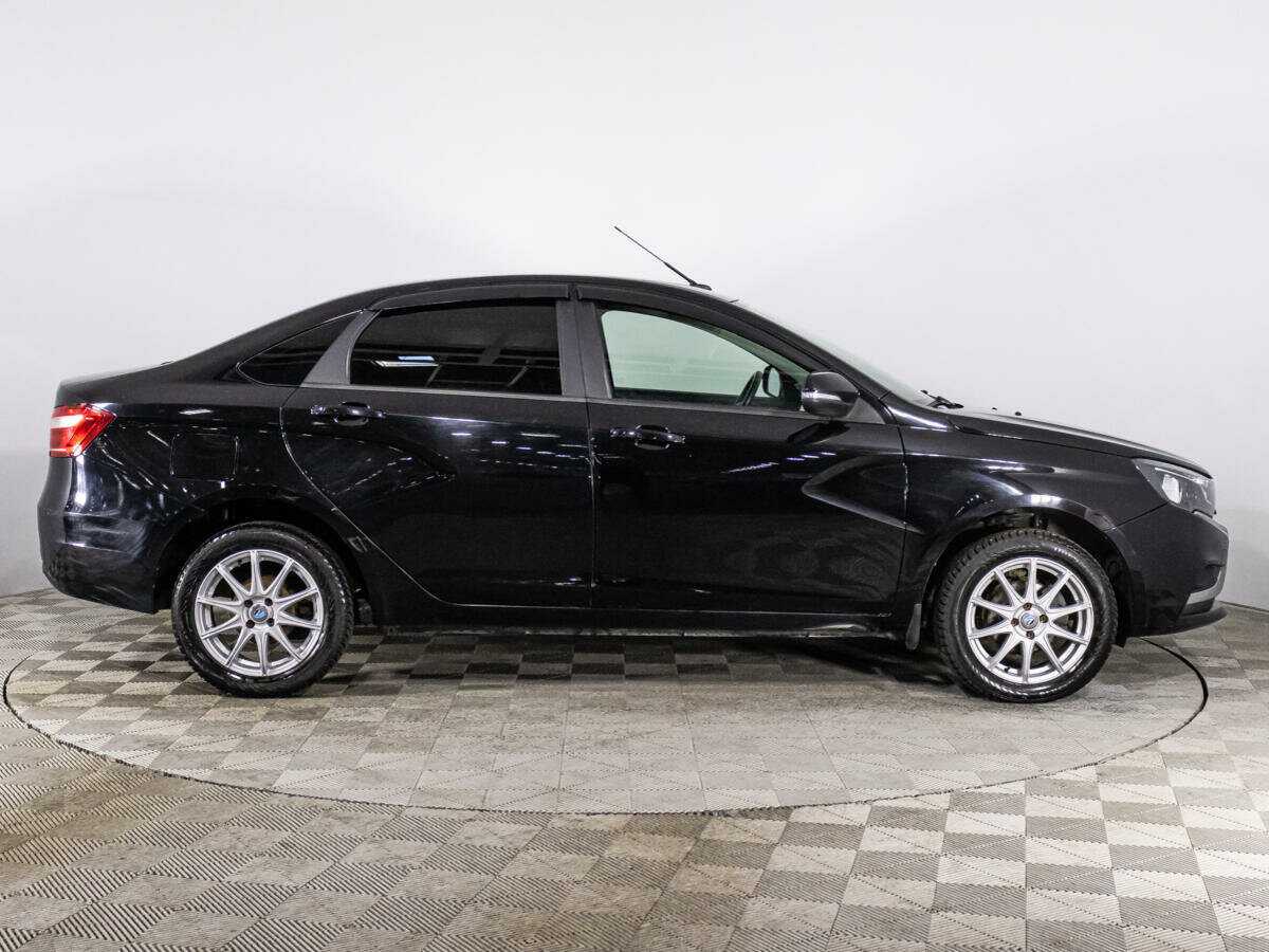 Lada (ВАЗ) Vesta, 2020 - фото №4